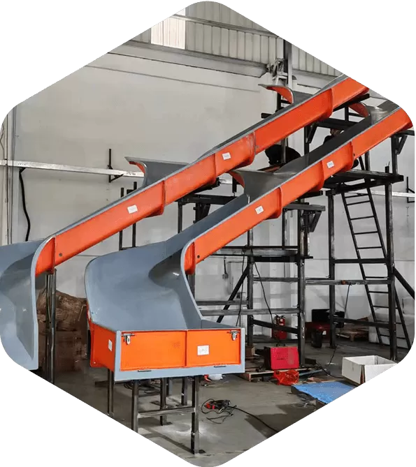 Cross With Lattice Conveyor Chute